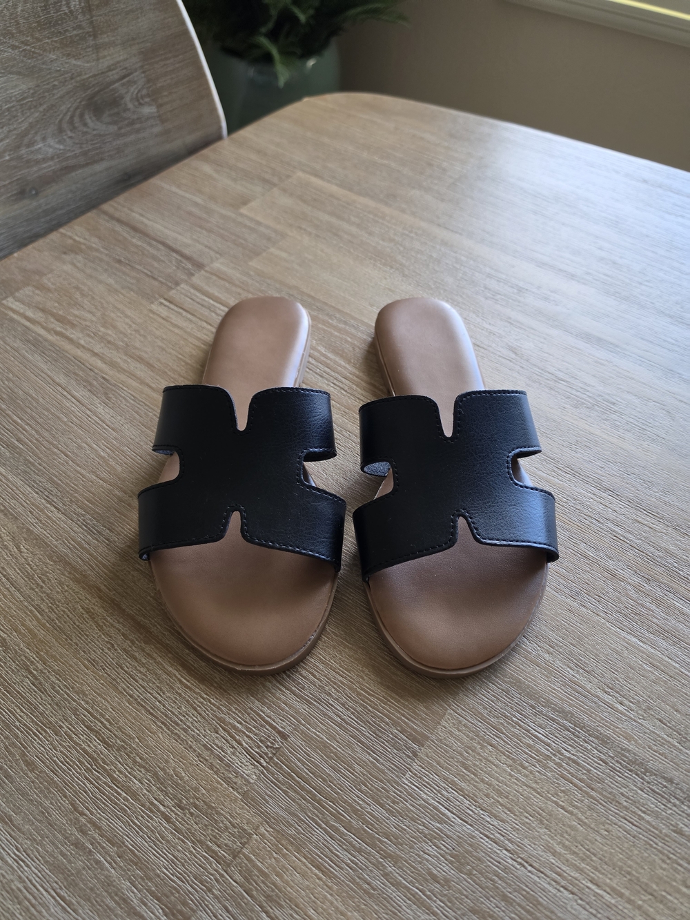 Women's Black Leather Slide Sandals